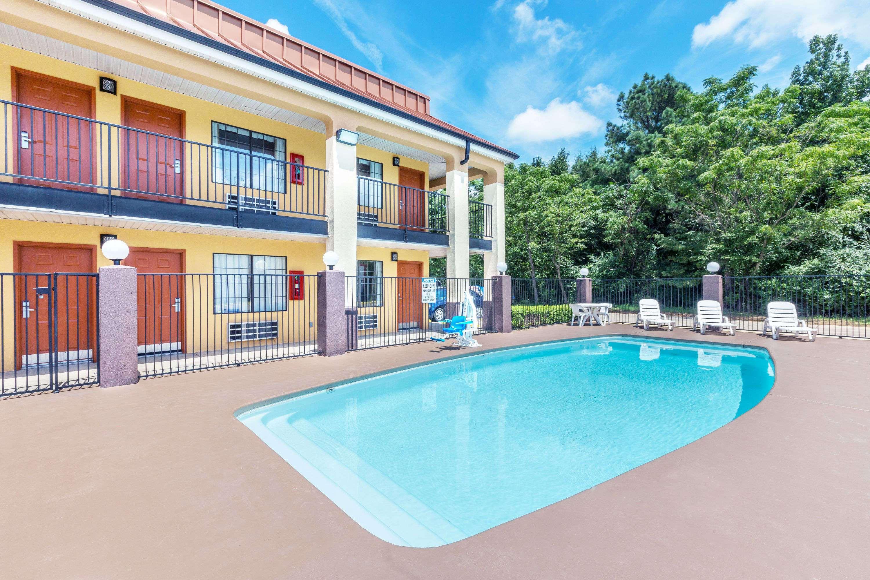 Days Inn By Wyndham Rayville Exterior foto